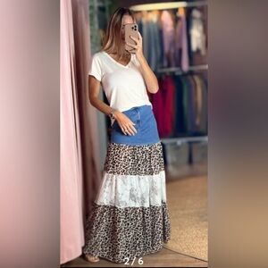 NWT- In Italy Denim Maxi leopard skirt Size medium